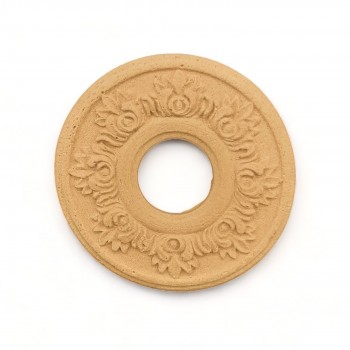 Wood Carved Decorative Wreath Diameter 6cm