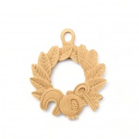 Wood Carved Decorative Wreath 8cm. X 7cm.